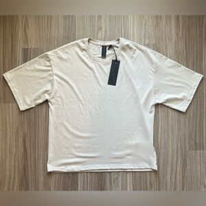 Soul Star Men’s Oversized Crew Neck T-Shirt Size Large Short Sleeve NWT